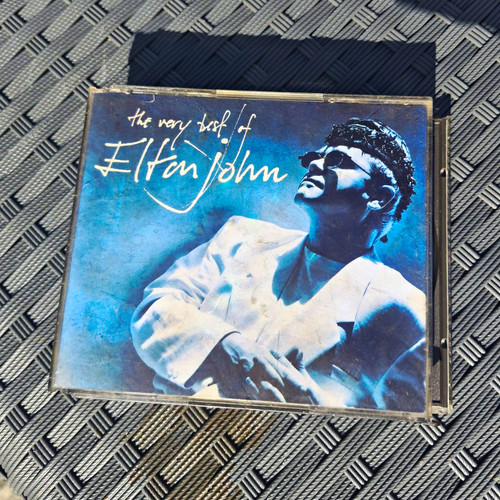 Elton john the very best - elton,