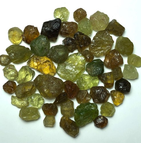 121 mali garnet rough - mali,