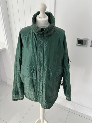 Bnwt company green kan d - bnwt,