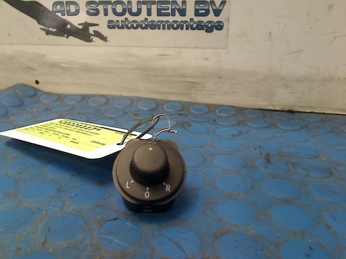 Mirror adjustment switch seat - switch,