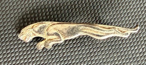 Vintage gold tone jaguar - gold-tone,