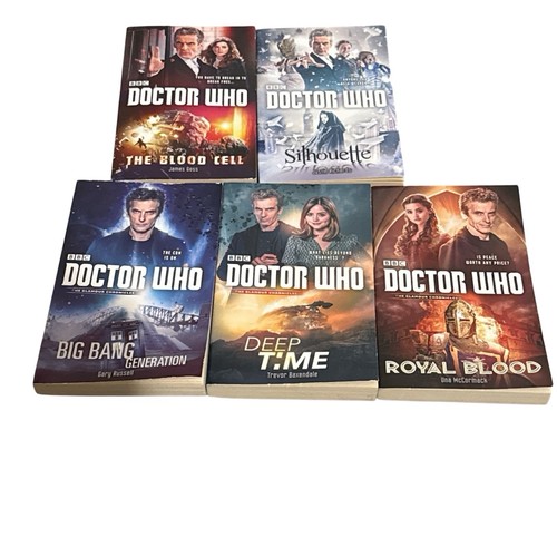 Who book bundle - who, glamour