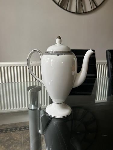 Wedgwood amherst coffee pot - coffee,