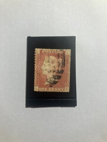Queen victoria penny - victoria, red