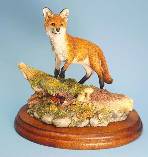 Border fine arts fox resin - fine,