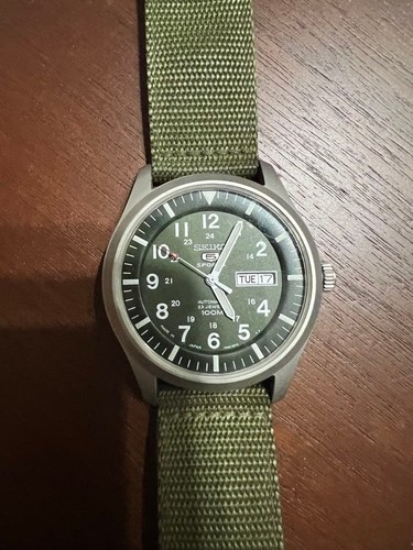 Seiko sports snzg09j1 green - seiko,