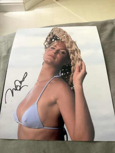 Tracy shaw signed picture - shaw,