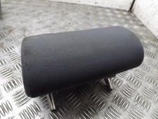 Volkswagen Golf Rear Centre