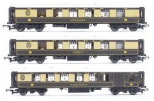 HORNBY 'OO' GAUGE LOT OF 3