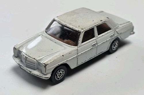 Corgi juniors mercedes benz - corgi,
