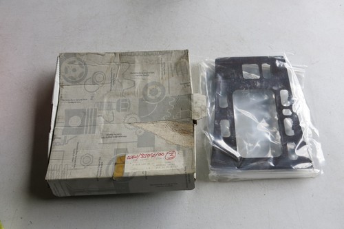 Gear selector surround - gear,