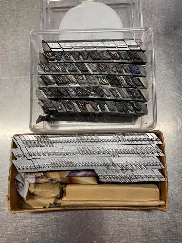 24pt palace script metal - script,