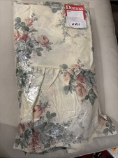 Vintage Dorma Chestnut  Hill