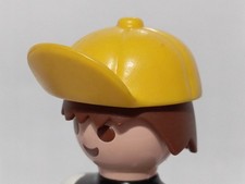 PLAYMOBIL YELLOW CAP WITH