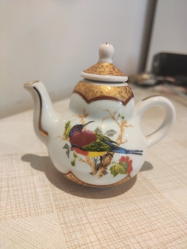 Vintage porcelain art - pa,