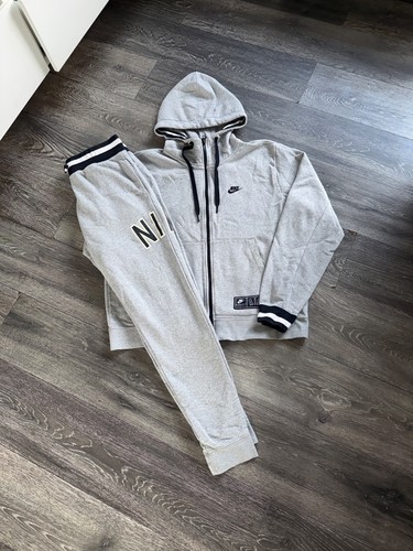Nike air max fleeced tracksuit - max,