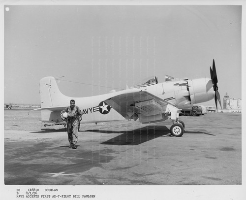 Douglas skyraider original - -,