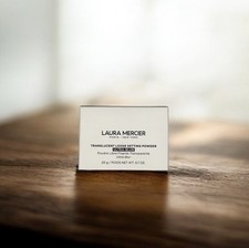 Brand New Laura Mercier