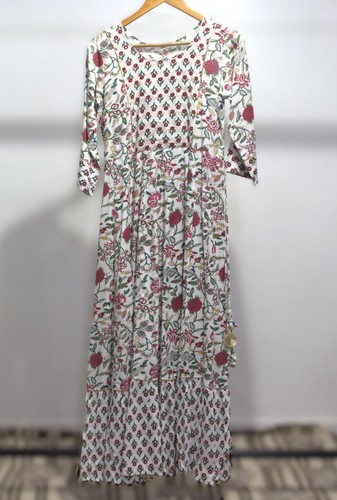 White pink floral linen tiered - pink,