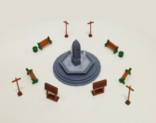 Outland models railroad park - park, /