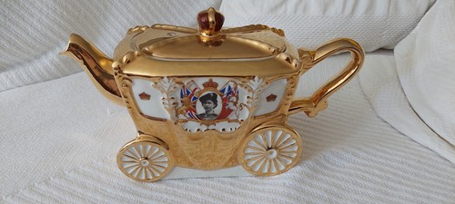 Queen elizabeth coronation - elizabeth,