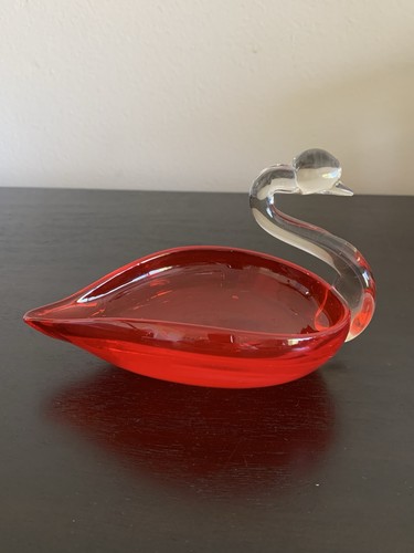 Vibrant ruby red with graceful - vibrant,