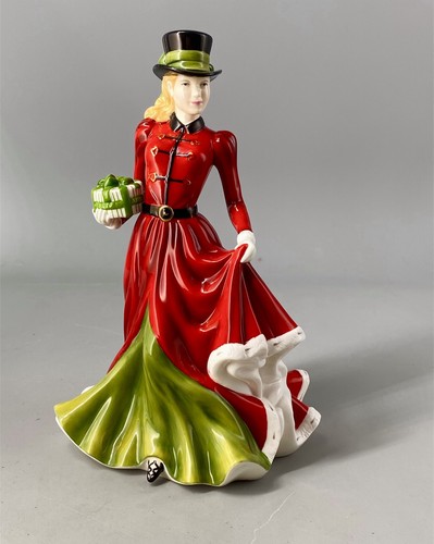 Royal doulton pretty ladies - royal,