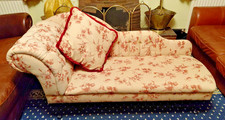 Antique Style Chaise Longue