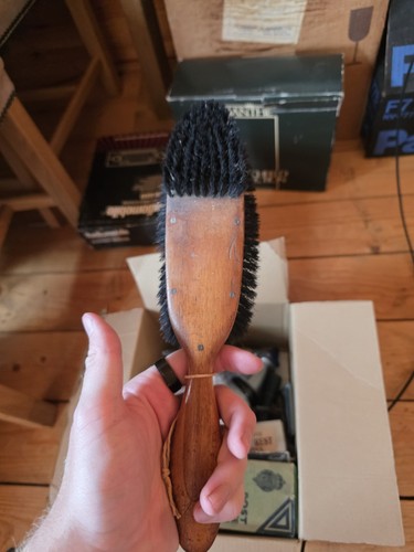 Vintage clothes brush wooden - brush,
