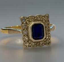 Stunning 18ct gold & Plat diamond And Sapphire Square Head ring , Size S
