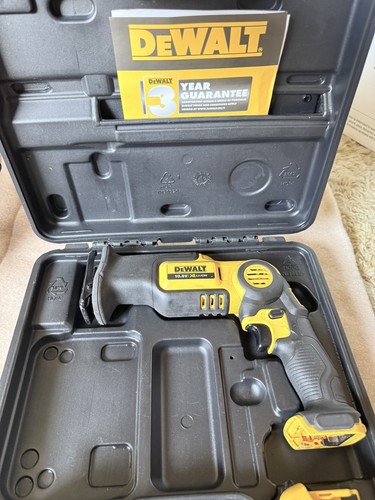 Dewalt reciprocating saw - 10.8v,