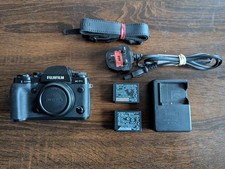 Fujifilm X-T1 Black 16.3MP Mirrorless Camera, 2 batteries, see description