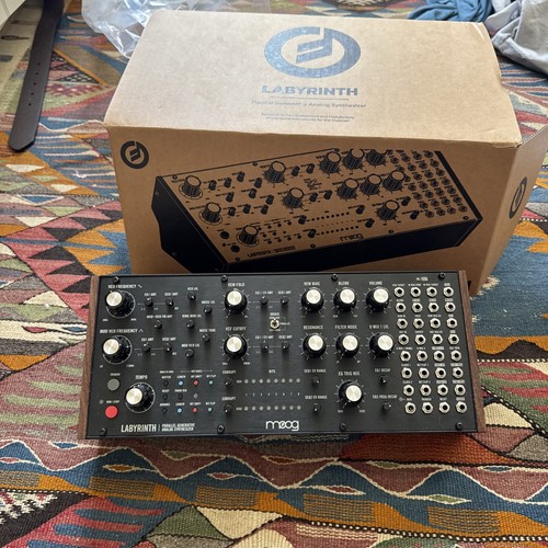 Moog labyrinth semi modular - moog,