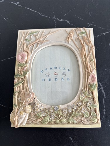 Brambly hedge border fine arts - brambly,