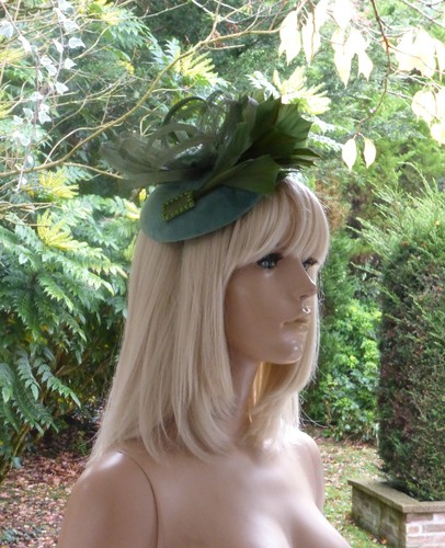 Luxurious velvet forest green - forest,