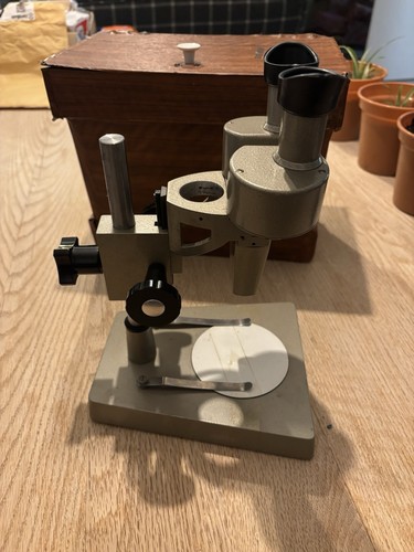Prior x35 microscope model - microscope,