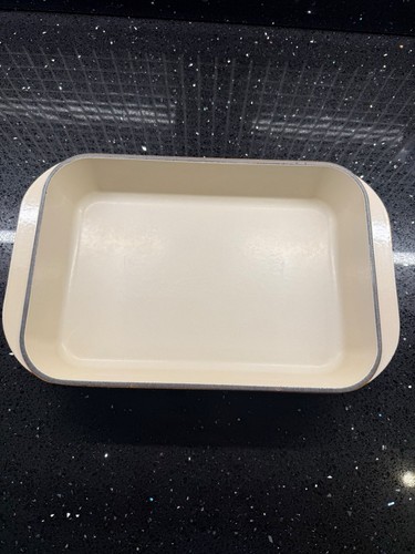Creuset 30cm cast iron - le,