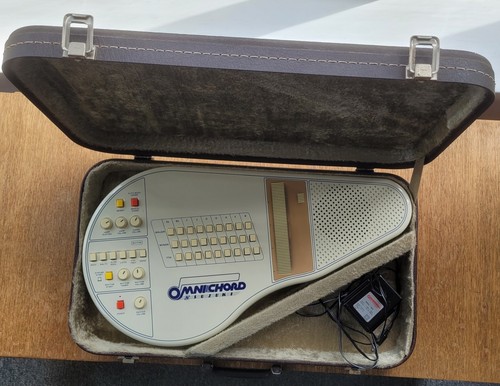 Suzuki omnichord - suzuki,