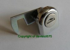 ROOF BOX D-LOCK (Single Lock + 2 Keys) fits older Thule, Karrite, Halfords Boxes