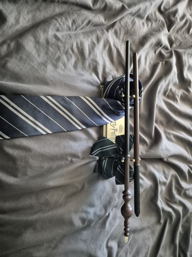Official harry potter - harry,