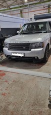 Range Rover L322 Front Bumper. Facelift 2011. Good Condition. Zermatt Silver.