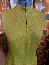 Vintage 1960s mini 'Spinlon' dress with mistletoe pattern Go-go Mod Small 8-10