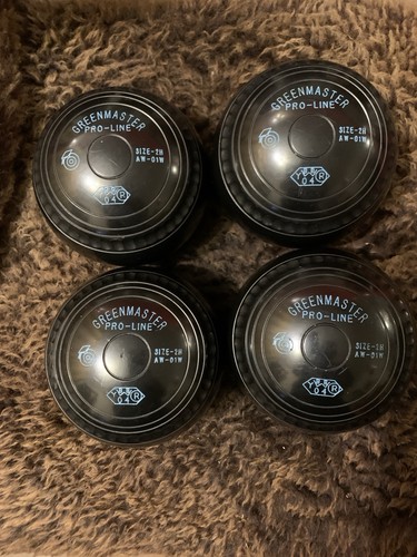 Green master pro lawn bowls - master,
