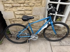 Schwinn Sporterra Sport Ladies Hybrid Bike (small)