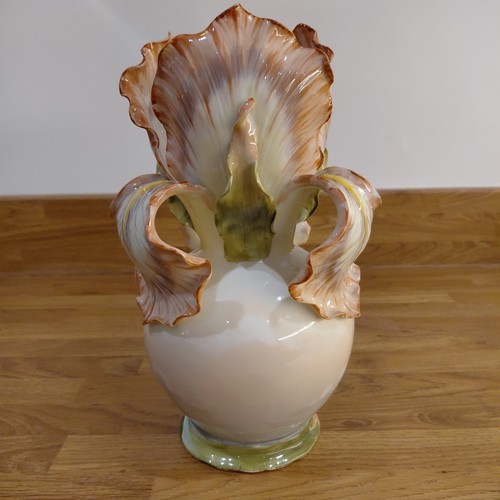 Carlsbad austrian vase - austrian,