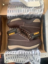 Dewalt apprentice safety boots