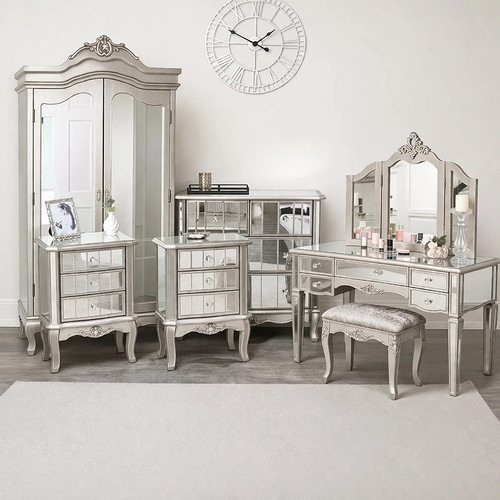 Silver mirrored bedroom