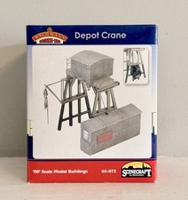 Bachmann 44-072 OO Gauge Scenecraft Depot Crane (Pre-Built)