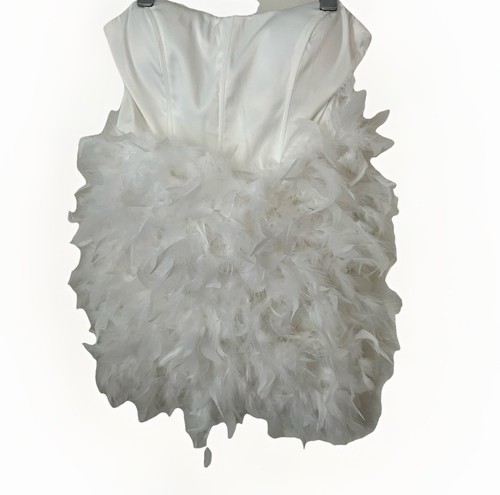 Fashion nova white feather - fashion,