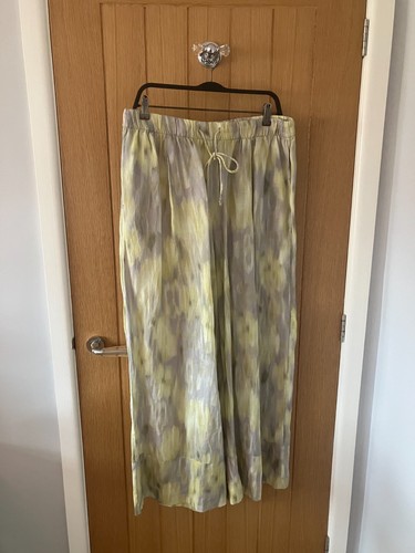 Bnwt zara printed ramie - bnwt,